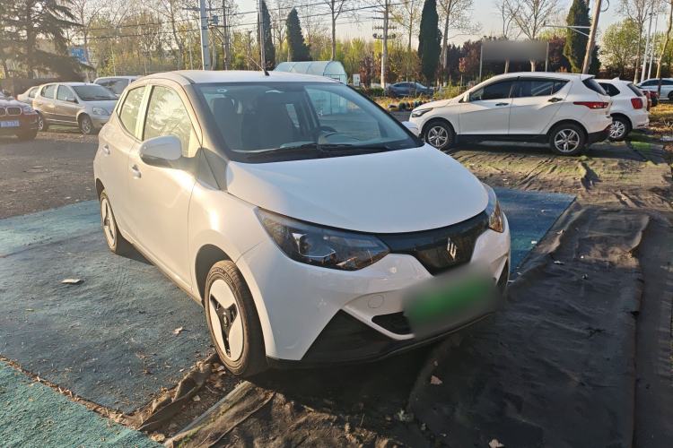 Used JMEV Xiao Qilin 2024 201km Comfort Version Front Right 45 Deg