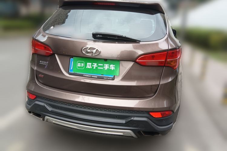 Used Hyundai Santa Fe 2013 2.4L Automatic 2WD Comfort Edition Rear