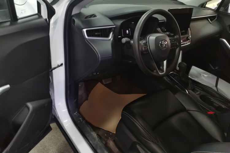 Used Toyota FRONTLANDER 2023 2.0L CVT Leading Edition
