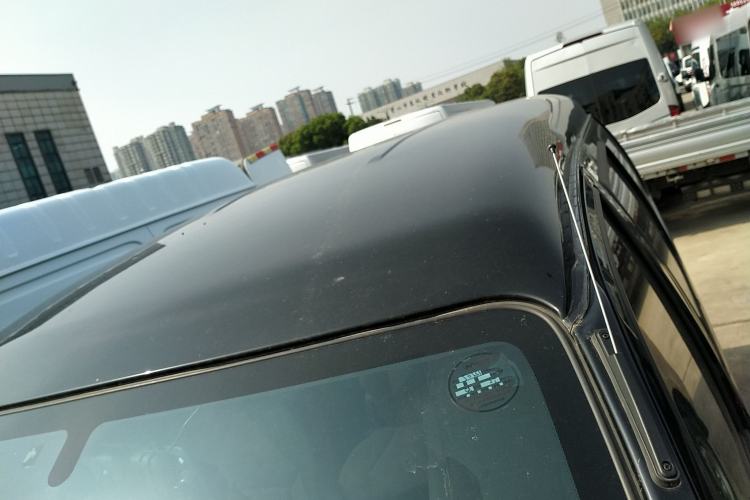 Used FORTHING Lingzhi 2023 M5L 1.6L Base Model 7 Seats Roof