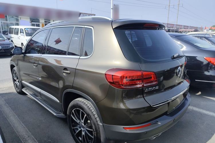 Used Volkswagen Tiguan 2015 1.8TSI Automatic Two-Wheel Drive Luxury Model Exterior 2