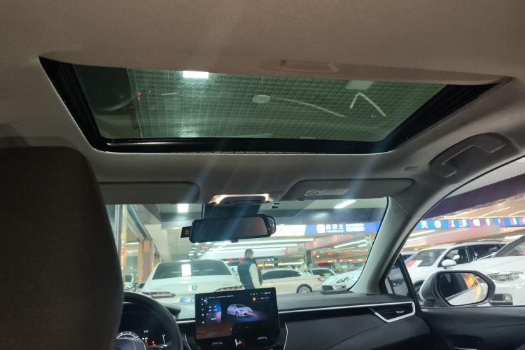 Used Toyota Corolla 2023 1.8L Smart Electric Hybrid Dual-Motor Elite Edition