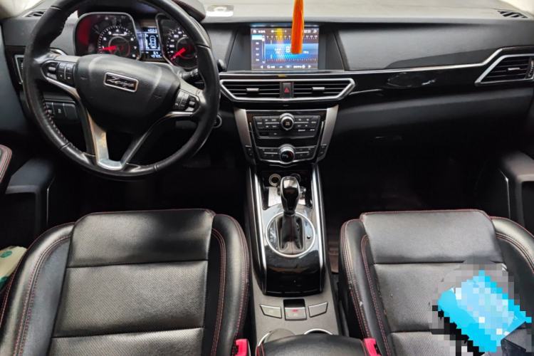 Used Zotye Domy X5 2015 1.5T CVT ZhiXian Model China IV Standard