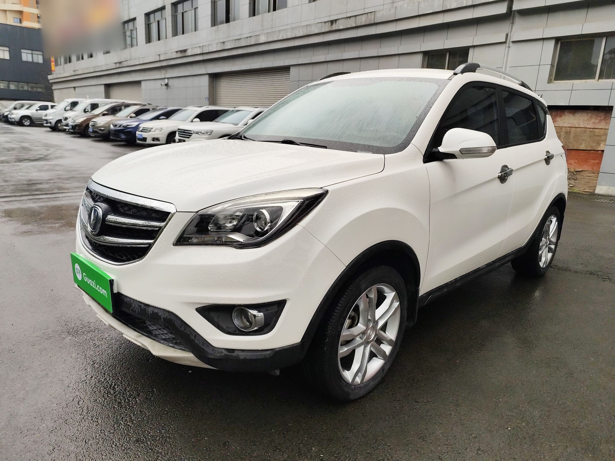 Parte inferior delantera