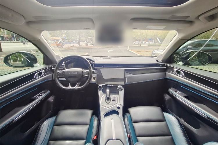 Used Lynk & Co 05 2022 2.0T Two-Wheel Drive Shine Halo
