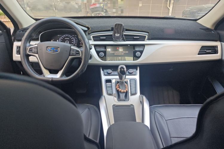 Used Geely Auto Emgrand X7 Sport 2018 1.8TD Automatic Two-Wheel Drive Smart Connect 4G Internet Edition
