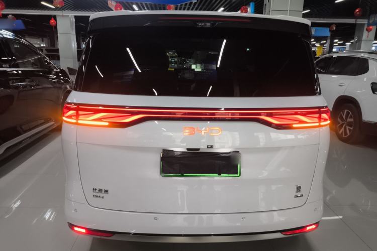 Used BYD Xia 2025 DM-i 1.5T 180km Excellence Model Rear