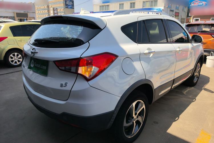 Used Haima S5 2017 Strong-Performance Version 1.6L Manual Luxury Model Rear Right 45 Deg