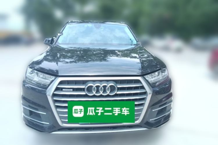 Used Audi Q7 2018 40 TFSI Comfort Model