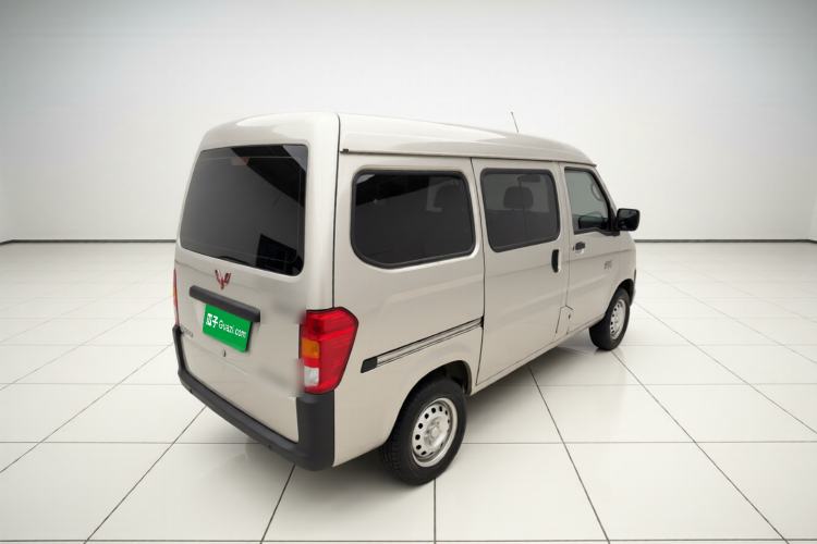 Used Wuling Zhiguang 2023 1.5L Practical Version 5/7 Seats