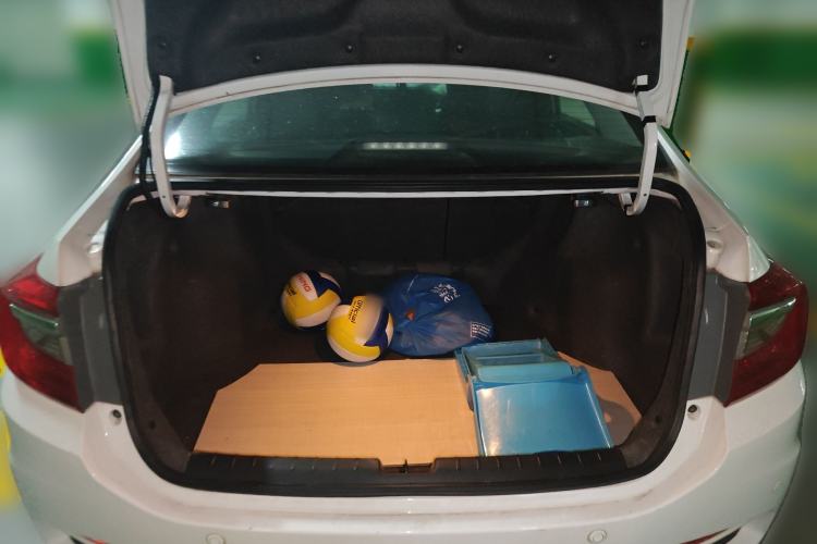 Used Honda Crider 2013 1.8L automatic luxury edition
