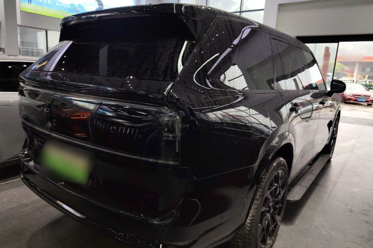 Used Zeekr 9X 2025 Moon Black Edition 70kWh
