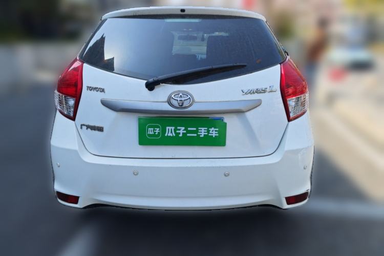 Used Toyota YARiS L Zhi Xuan 2015 1.5E Automatic Charm Edition