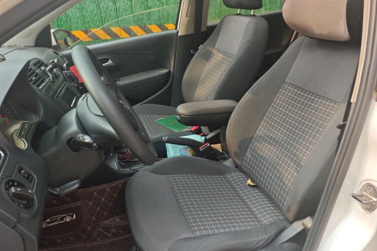 Used Volkswagen Polo 2014 1.4L Automatic Comfort Edition