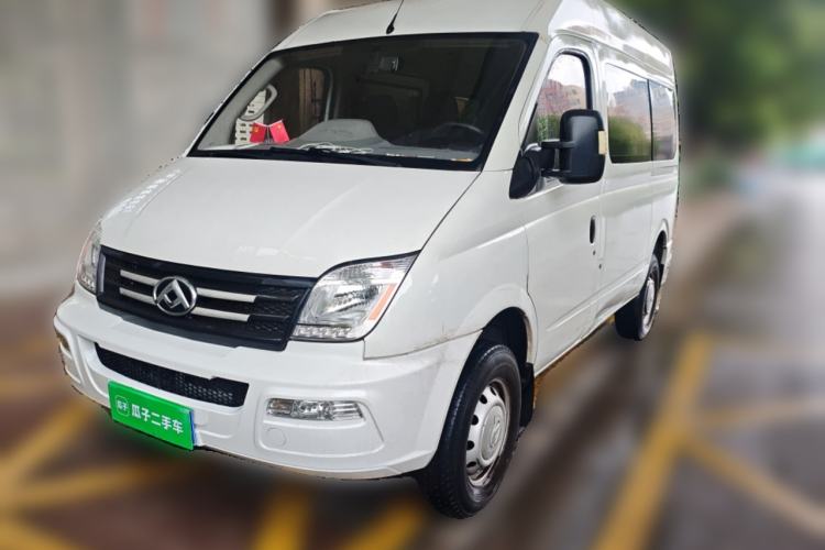 Used SAIC MAXUS Xintu V80 2021 2.0T Manual Classic Aoyuntong Short Wheelbase Mid-Roof 5/6-Seater