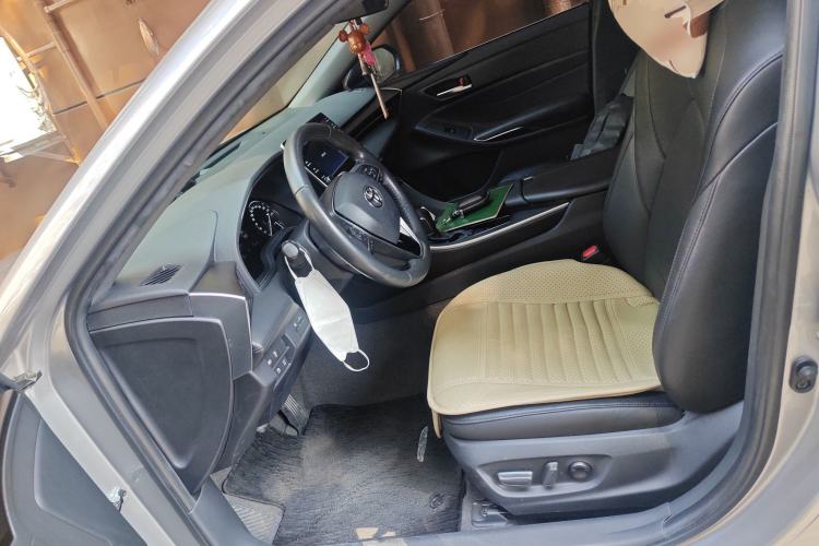 Used Toyota Avalon 2019 2.0L XLE Premium Edition China VI