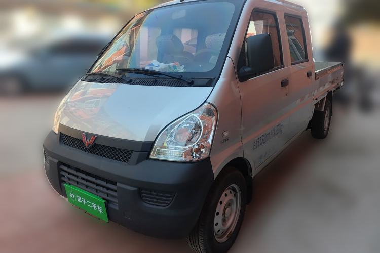 Used Wuling Rongguang Small Truck 2019 1.5L Base Version Double-Cab Euro VI L3C