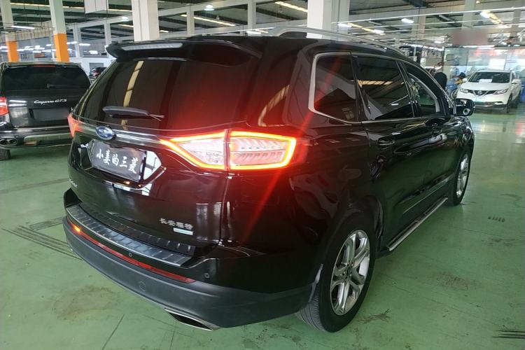 Used Ford Edge 2018 EcoBoost 245 Two-Wheel-Drive Titanium 7-Seater China V Standard
