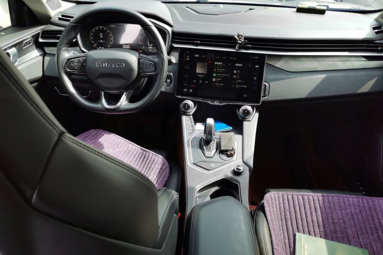 Used Lynk & Co 01 2021 2.0TD Two-Wheel-Drive Pro Trim
