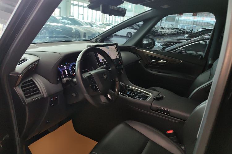 Used Toyota Vellfire 2024 Crown Dual-Engine 2.5L Supreme Executive Edition Driver Seat