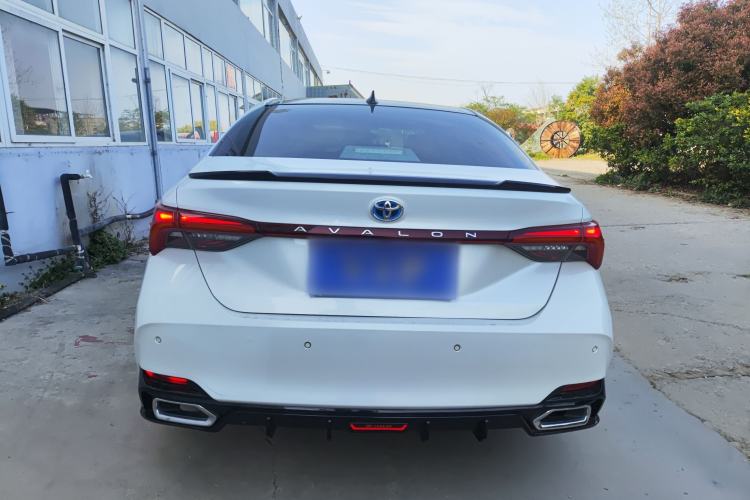 Used Toyota Avalon 2022 Dual-Engine 2.5L Luxury Edition Rear