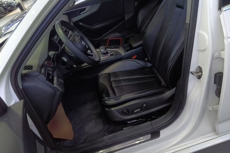 Used Audi A4L 2018 30th Anniversary Edition 40 TFSI Trendy Model