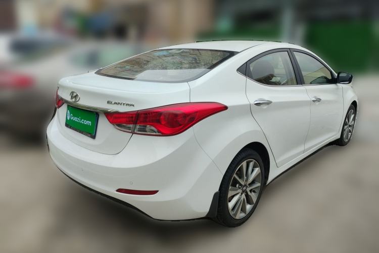 Used Hyundai Elantra (5th Generation / Langdong) 2015 1.6L Automatic Leading Model Rear Right 45 Deg