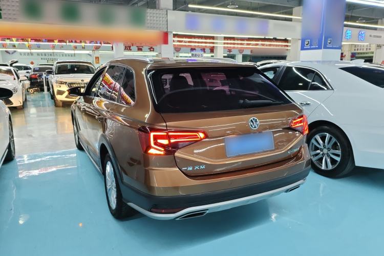 Used Volkswagen C-TREK 2017 1.6L Automatic Comfort Model Rear Left 45 Deg