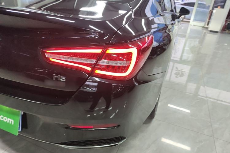 Used Hongqi H5 2019 30TD Dynamic Edition Right Rear Taillight
