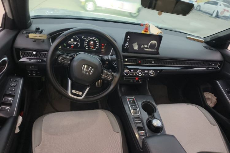 Used Honda Civic 2023 2.0L eHEV Swift Edition Center Console