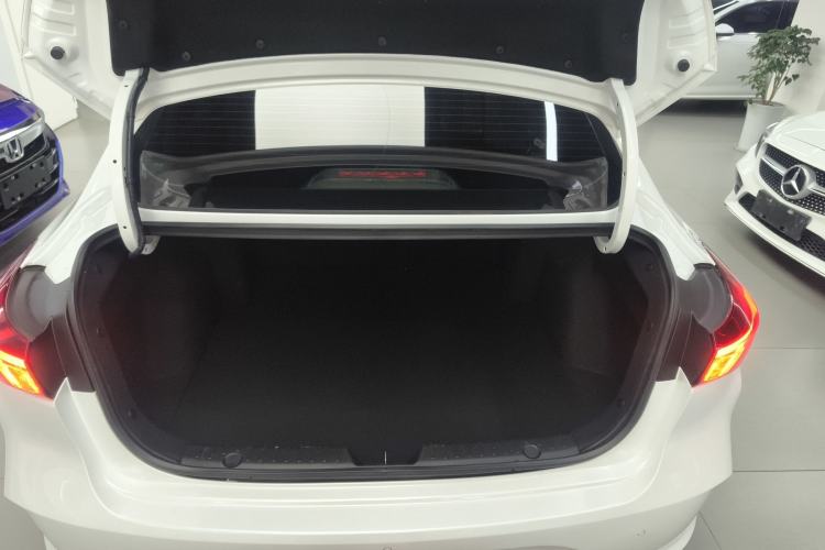 Used Changan Eado 2023 Changan Edition PLUS Blue Whale NE 1.4T GDI DCT Prestige Version
