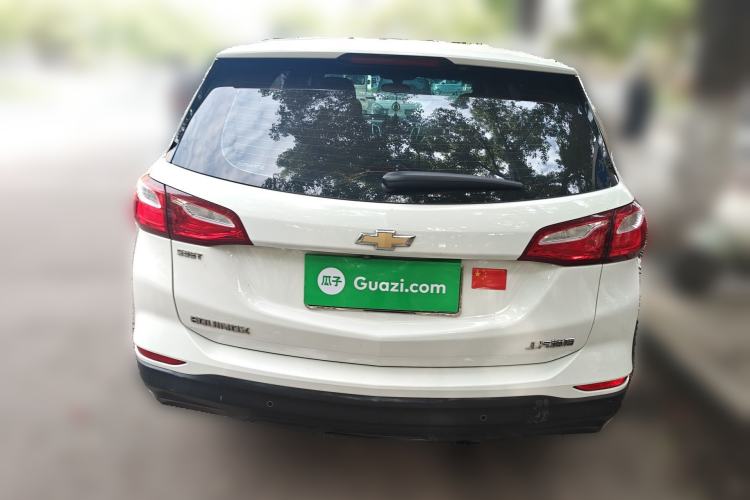 Used Chevrolet Equinox 2019 535T Automatic YuJie Edition China VI Rear