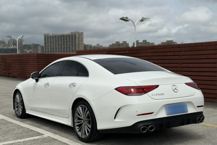 Used Mercedes-Benz CLS 2018 CLS 300 Luxury Model Exterior 3