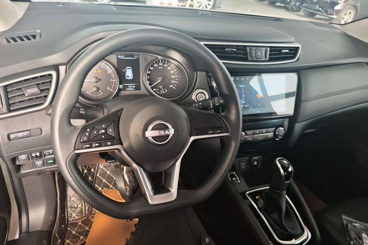 Used Nissan Qashqai 2023 Classic 2.0L CVT XV Comfort Edition
