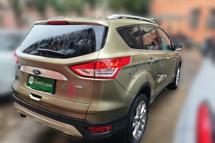 Used Ford Kuga 2015 2.0L GTDi Four-Wheel-Drive Sport Model