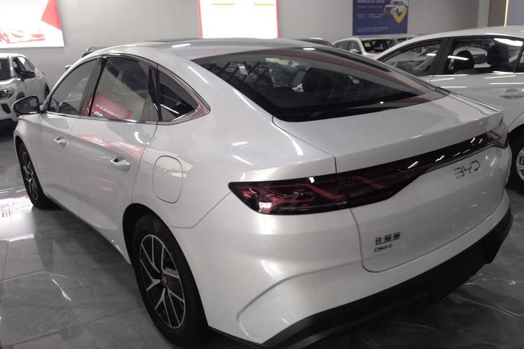 Used BYD Qin L 2024 DM-i 120KM Leading Model
