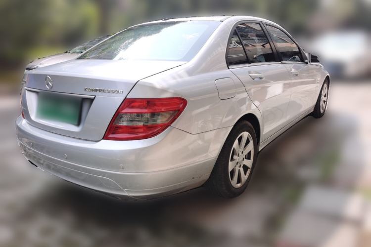 Used Mercedes-Benz C-Class 2010 C 180K Classic model