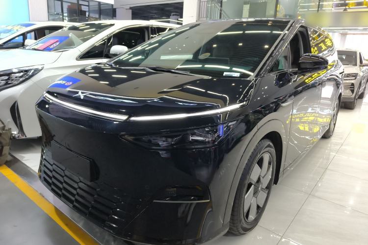 Used XPeng X9 2024 702 Ultra-Long Range Max