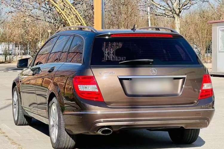 Used Mercedes-Benz C-Class (Import) 2011 C 200 Fashion Travel Edition