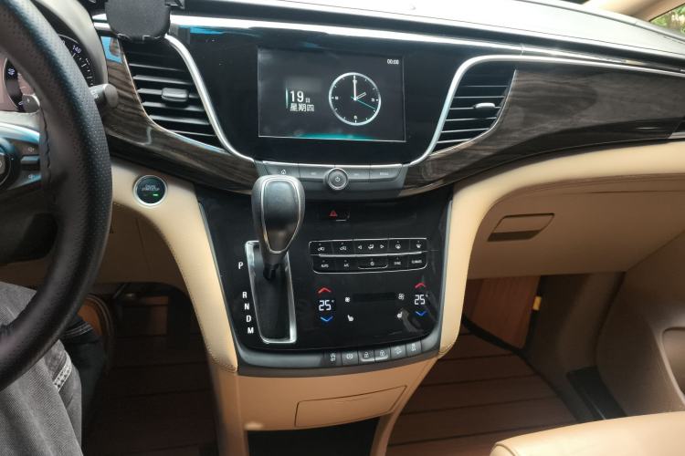 Used Buick GL8 2018 ES 28T Luxury Model China VI Standard