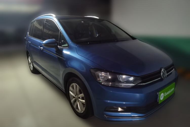 Used Volkswagen Touran 2018 Volkswagen Touran L 280TSI DSG Comfort Edition 7 Seats China VI Standard