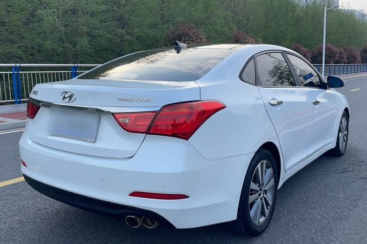 Used Hyundai Mistra 2016 1.8L Automatic Deluxe DLX Model Exterior 4