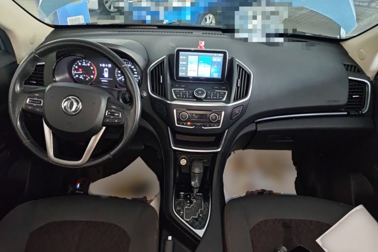 Used Dongfeng Aeolus AX5 2017 1.4T Automatic Qushang Model Center Console