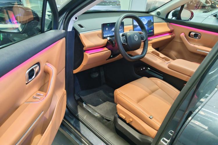 Used Leapmotor C16 2024 Range-Extended 200 LiDAR Edition
