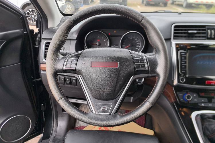 Used Haval H6 2015 Sport Edition 1.5T Manual Two-Wheel Drive Elite Model