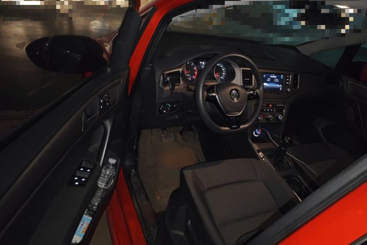 Used Volkswagen Golf Sportsvan 2016 1.6L Manual Comfort Model