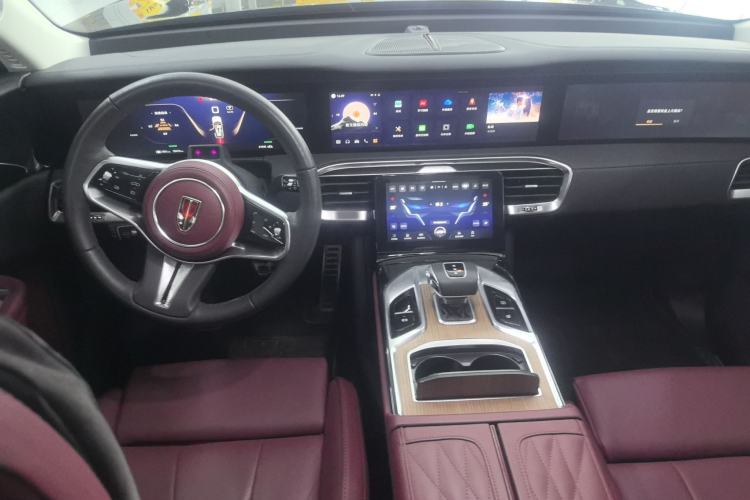 Used Hongqi E-HS9 2022 660 km Range Flagway Edition Six Seats Center Console