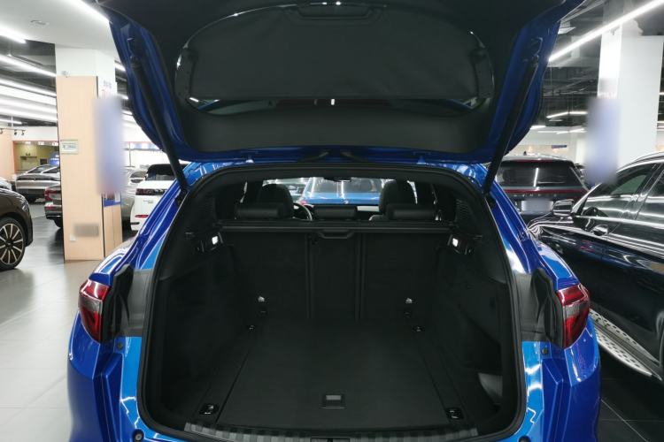 Used Alfa Romeo Stelvio 2022 2.0T 280HP Veloce Track Edition