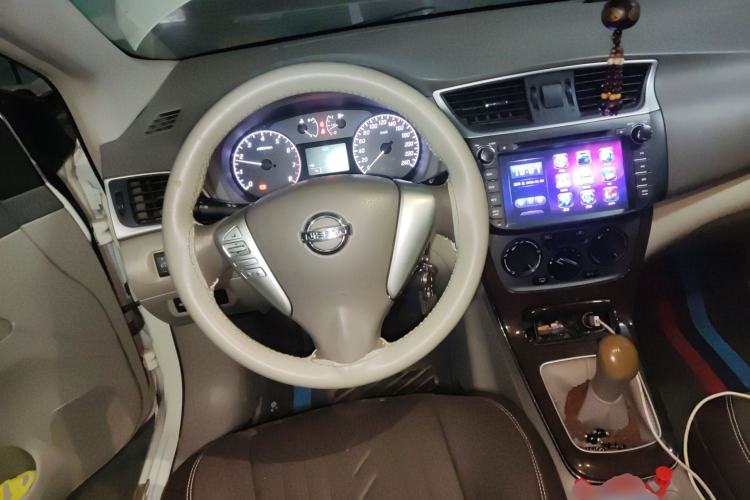 Used Nissan Sylphy 2012 1.6 XL Manual Luxury Edition Steering Wheel