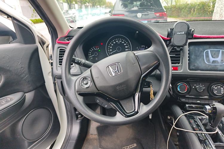 Used Honda Vezel 2015 1.5L CVT two-wheel drive Comfort trim